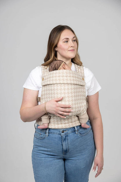 The Monarch Baby Carrier - Houndstooth