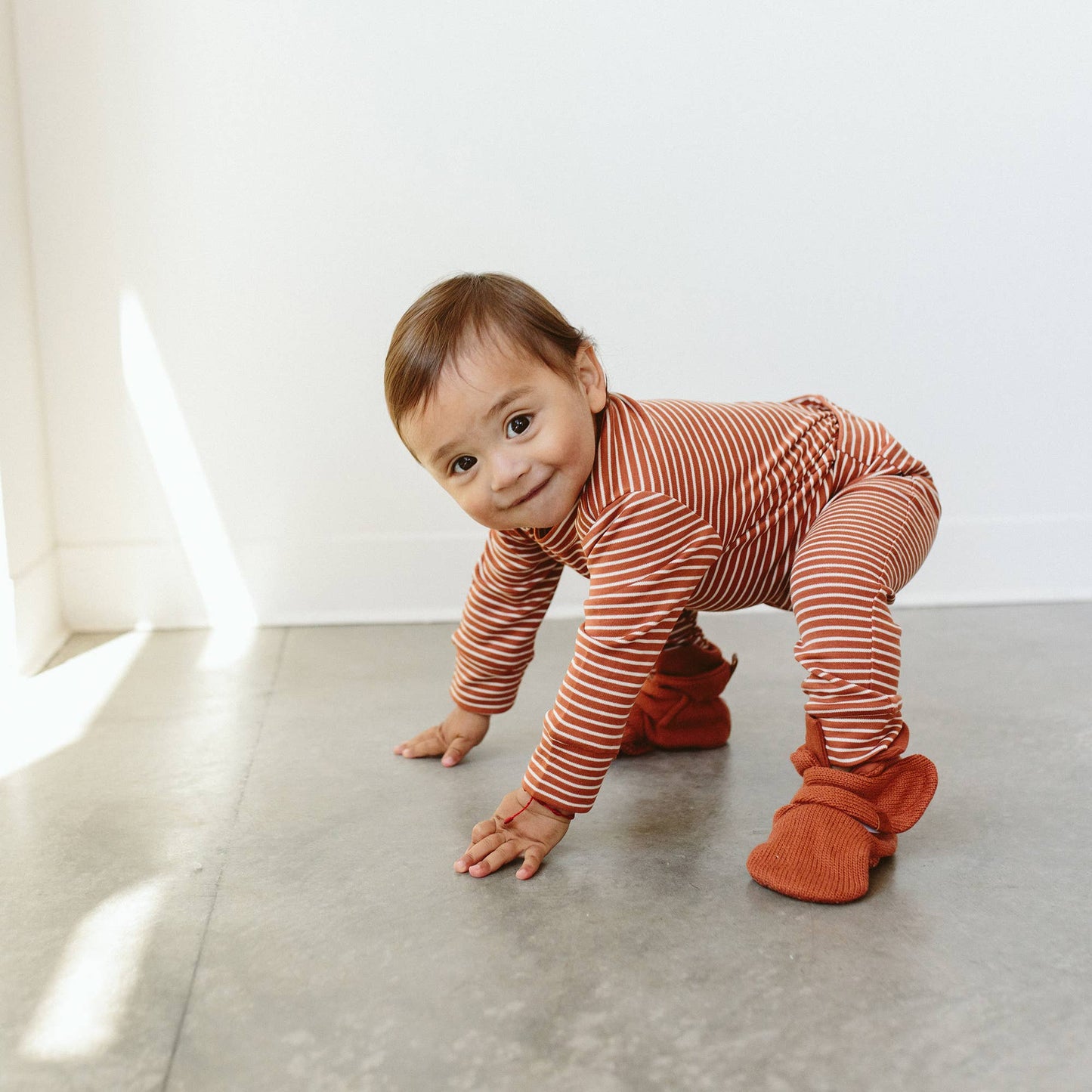 goumikids - Knit Cotton Baby Stay-On Boots - Clay