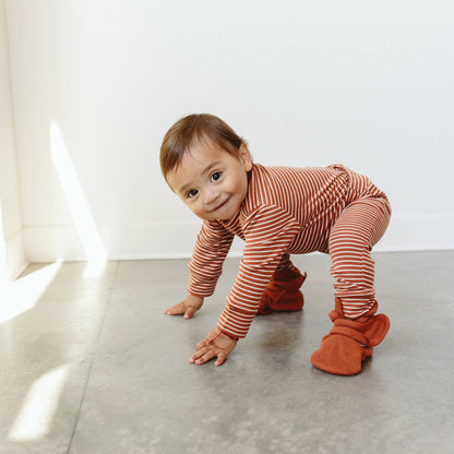 goumikids - Knit Cotton Baby Stay-On Boots - Clay