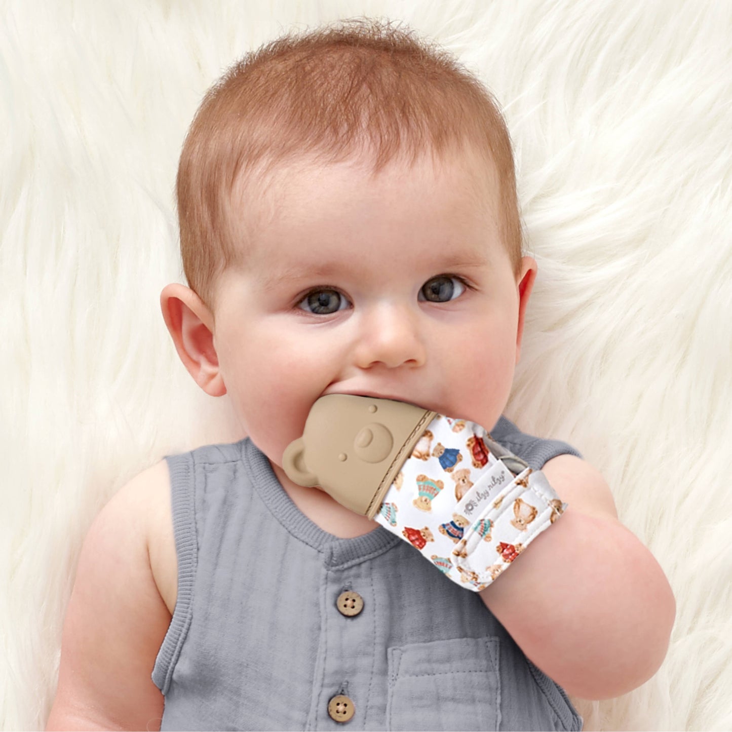 Vintage bear Itzy Mitt®