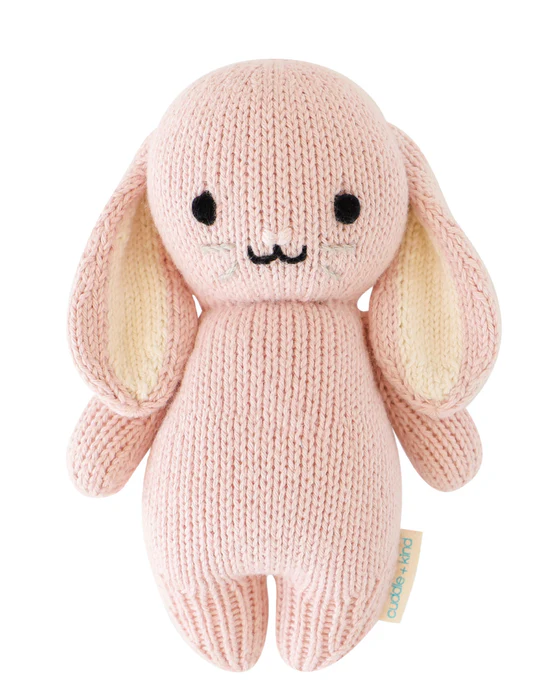 cuddle + kind - baby animal 7"
